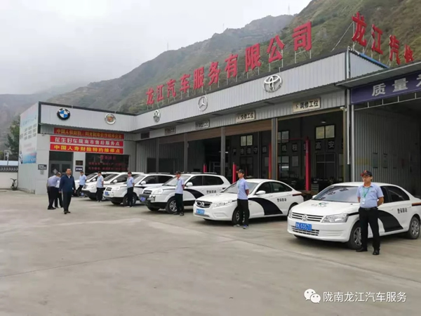 金錘鈑金，銀槍噴漆！龍江汽修值得信賴！