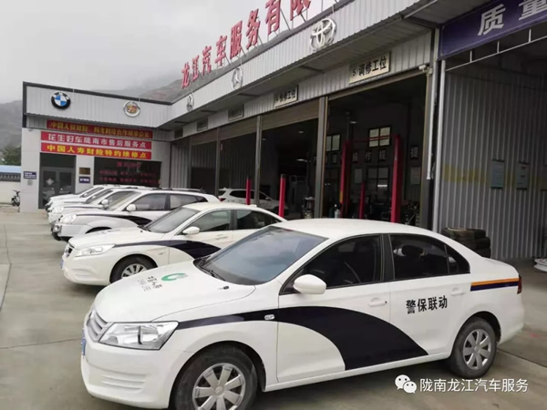 金錘鈑金，銀槍噴漆！龍江汽修值得信賴！
