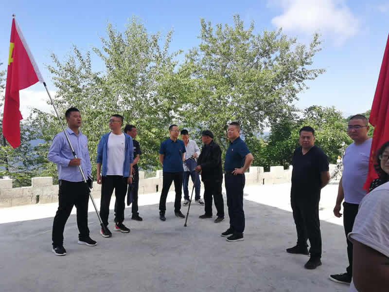 “感黨恩、憶黨史”，--市龍江城鄉(xiāng)發(fā)展集團公司開展慶祝建黨99周年主題黨日活動